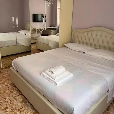 Colle Aurelio Appartement *